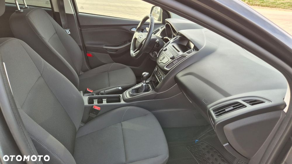 Ford Focus 1.0 EcoBoost Start-Stopp-System TREND - 9