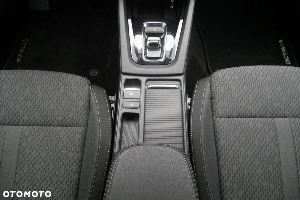 Skoda Octavia - 11
