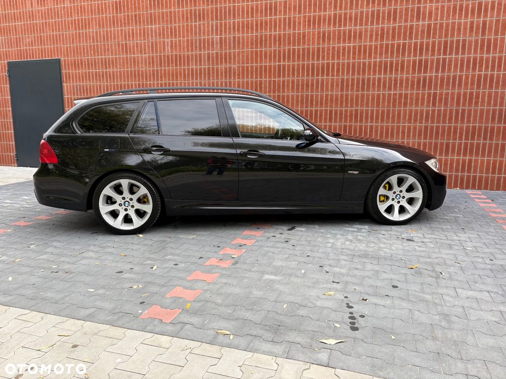 BMW Seria 3 - 24