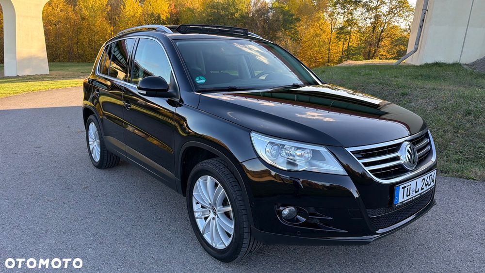 Volkswagen Tiguan - 10