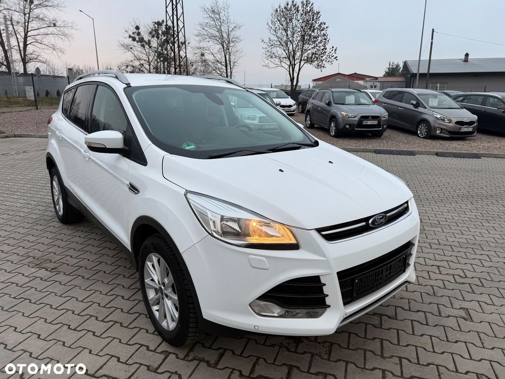 Ford Kuga 1.5 EcoBoost 2x4 Titanium - 15