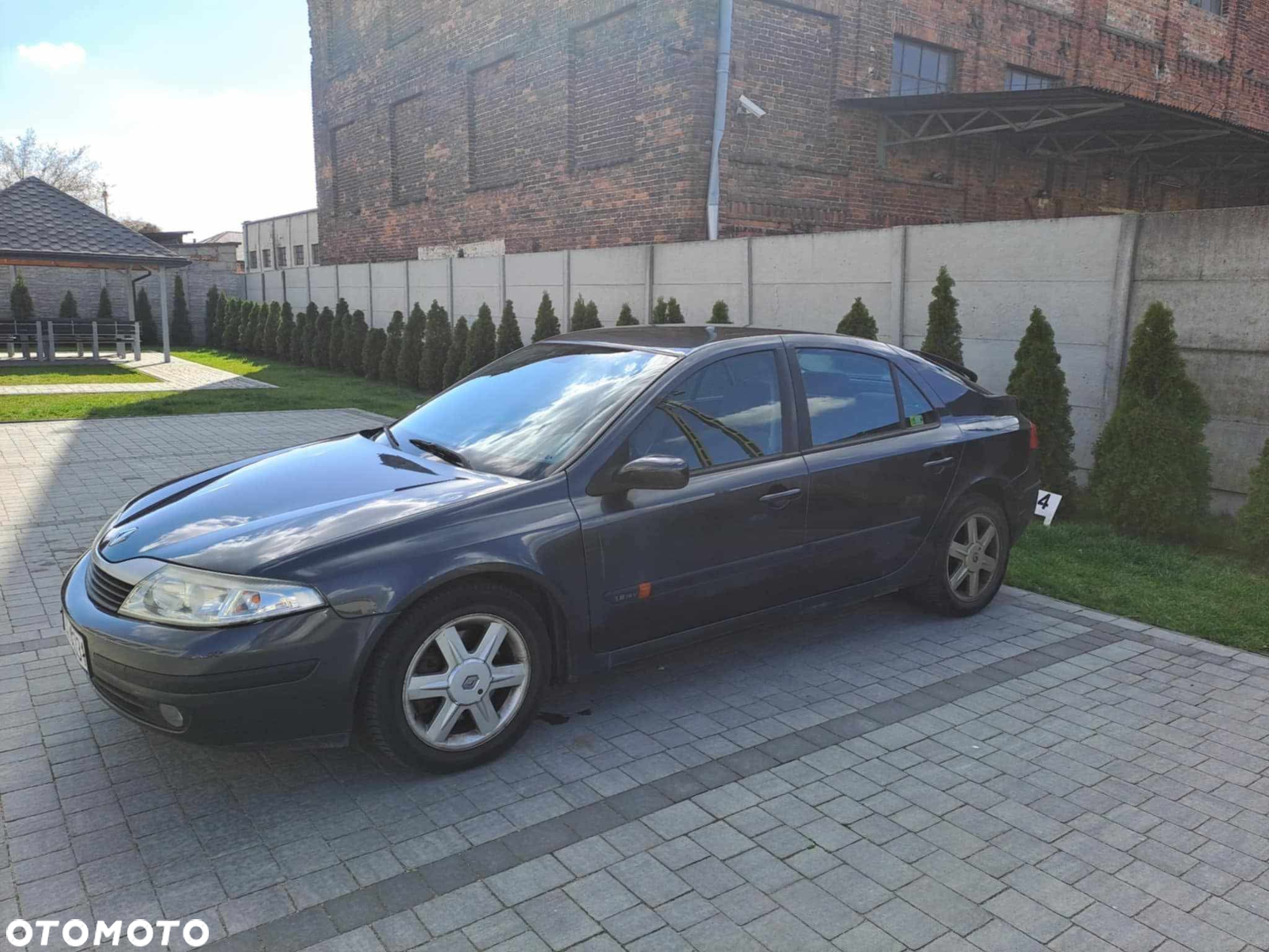 Renault Laguna - 3