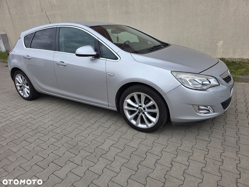 Opel Astra 1.6 Cosmo - 8