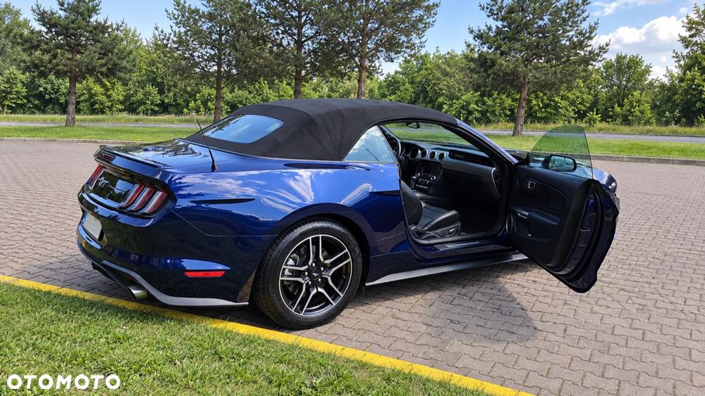 Ford Mustang Cabrio 2.3 Eco Boost - 12