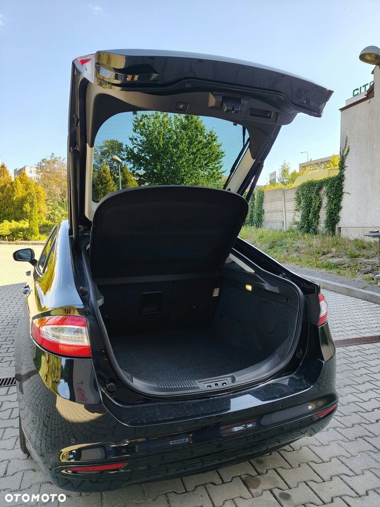 Ford Mondeo - 12