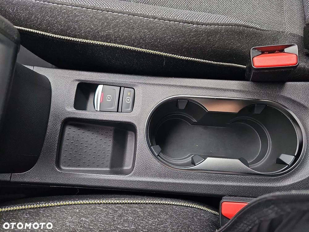 Renault Captur - 32