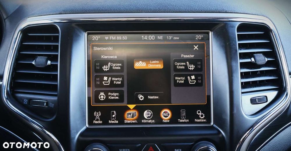 Jeep Grand Cherokee - 28