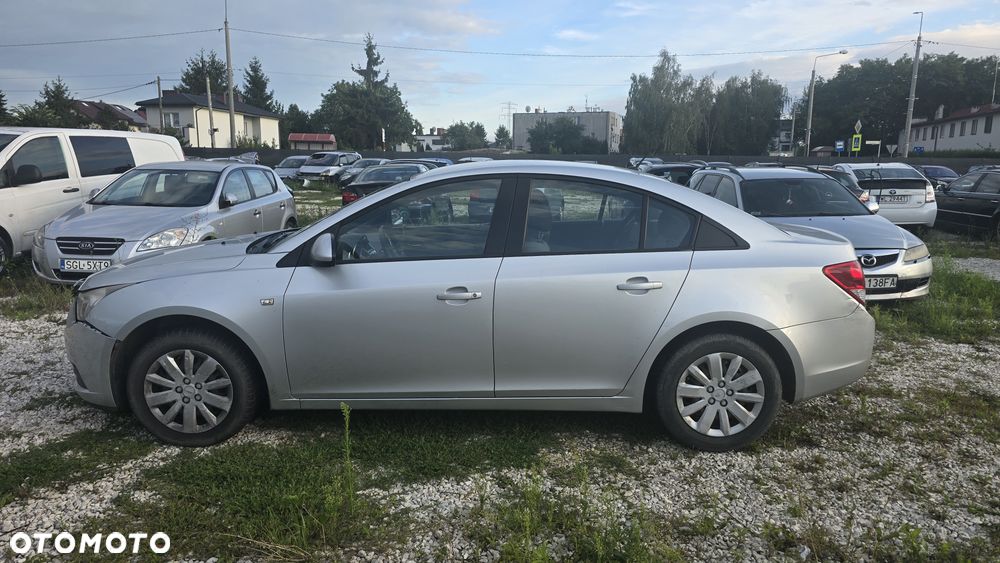 Chevrolet Cruze - 2