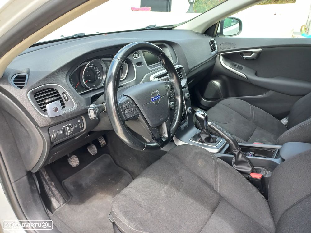 Volvo V40 1.6 D2 Eco Kinetic - 2