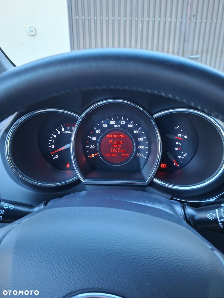 Kia Rio 1.2 Dream-Team Edition - 11