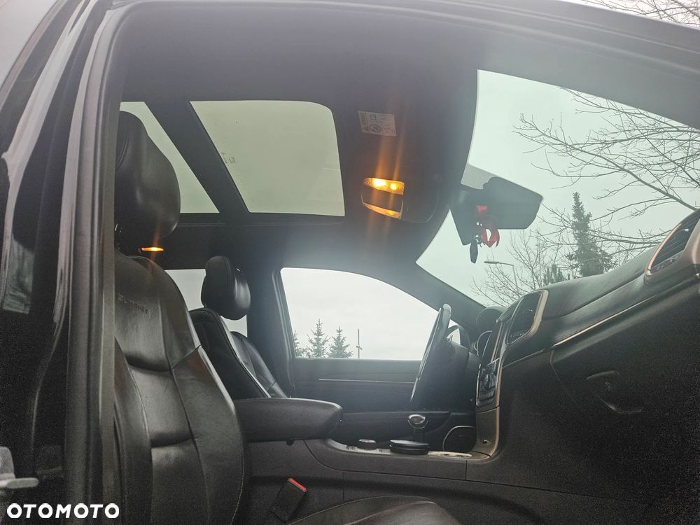 Jeep Grand Cherokee 3.0 CRD Overland Summit EU6 - 29