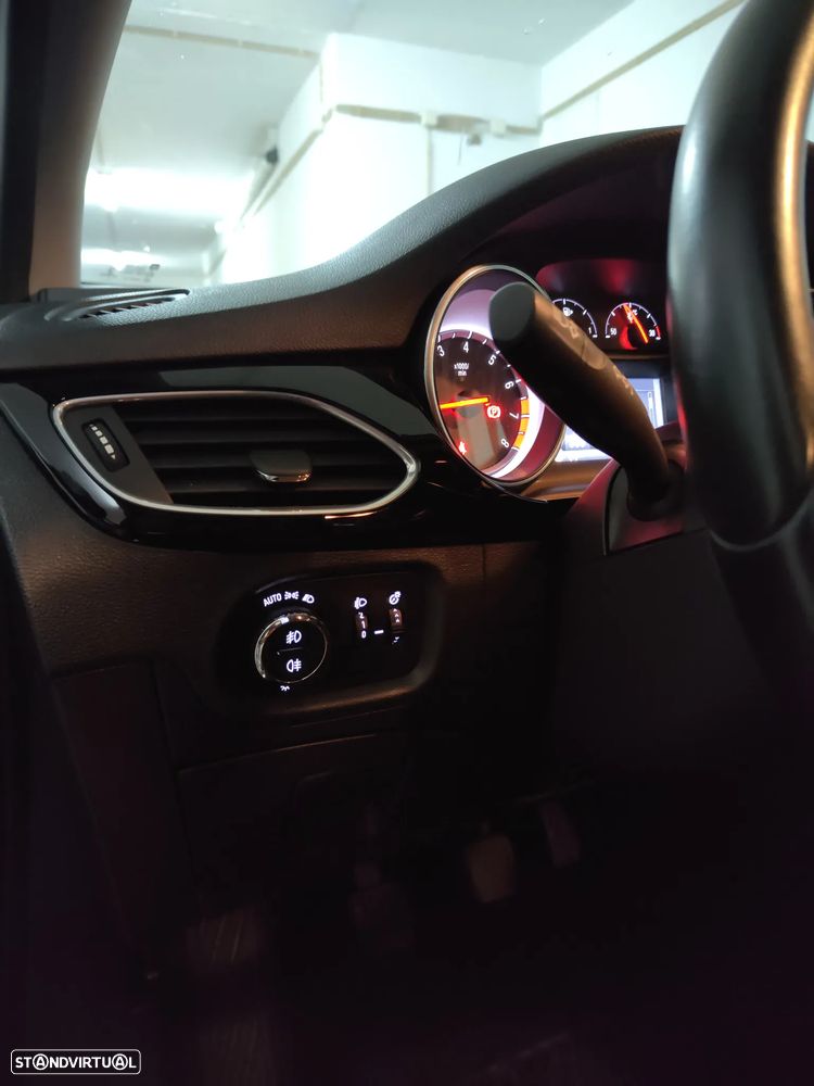 Opel Astra 1.4 T Dynamic S/S 5PB / 5PC - 4