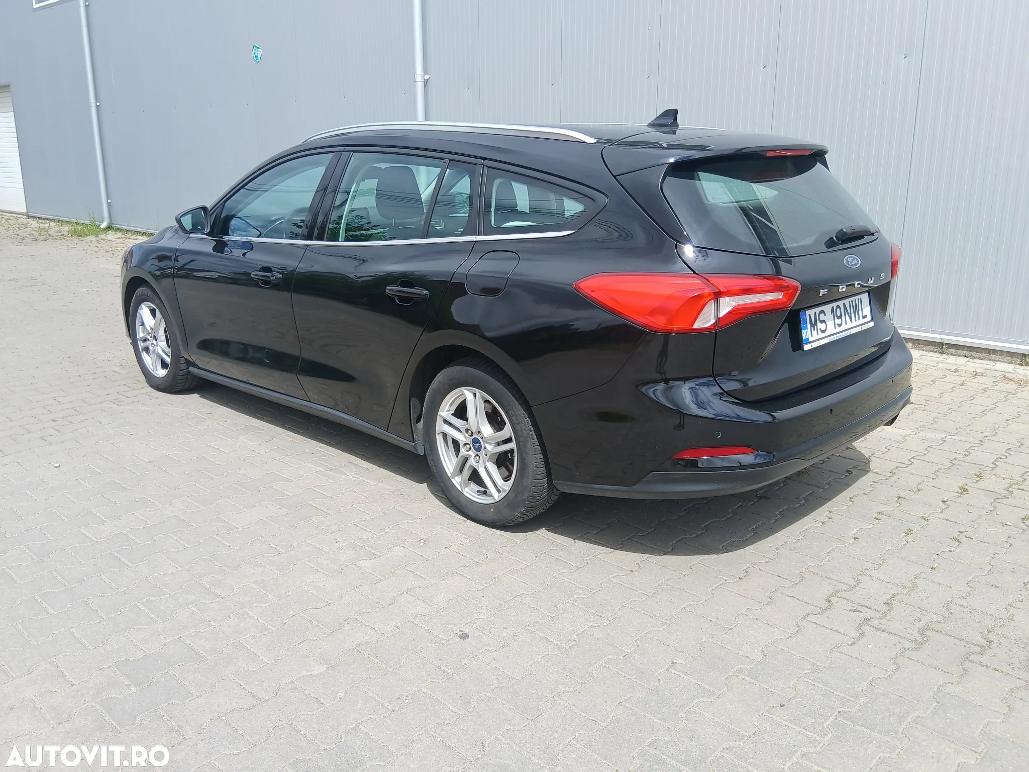 Ford Focus 1.0 EcoBoost Start-Stopp-System COOL&CONNECT - 4