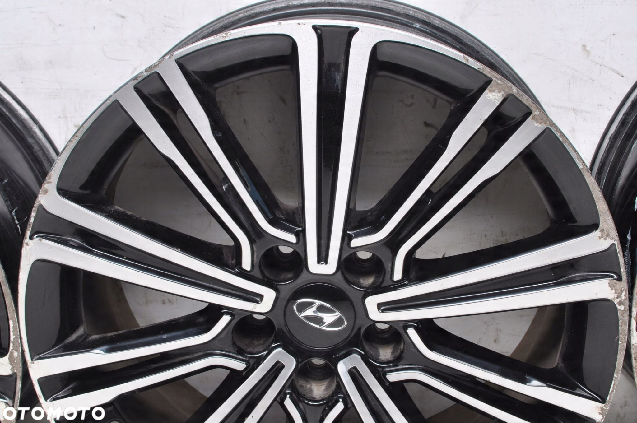 HYUNDAI I40 FELGI ALUMINIOWE R18" 8J 5X114.3 ET46 52910-3Z810 - 4