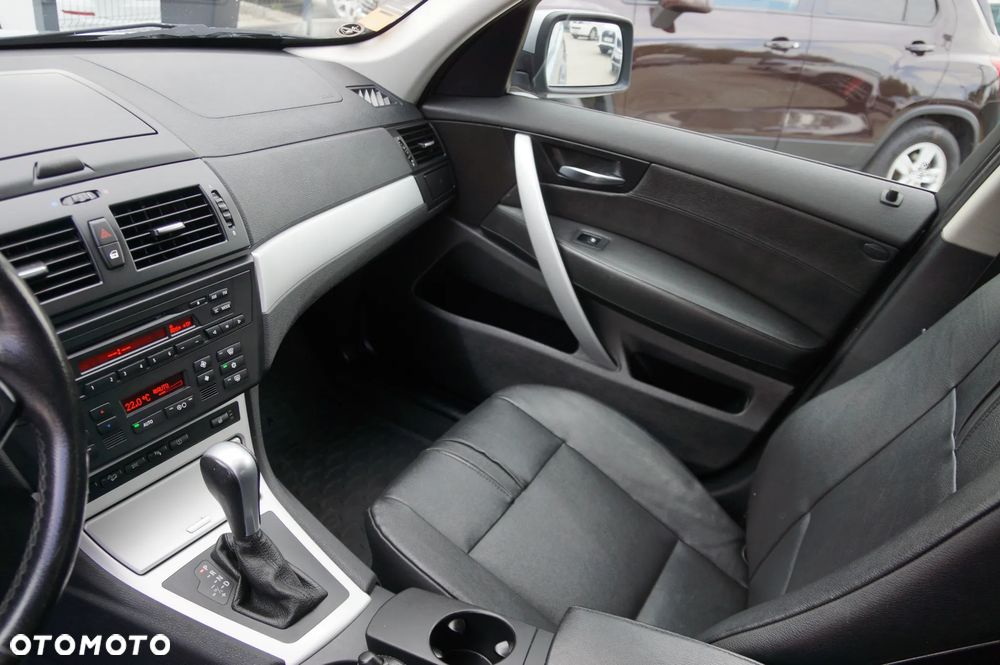 BMW X3 xDrive20d - 16