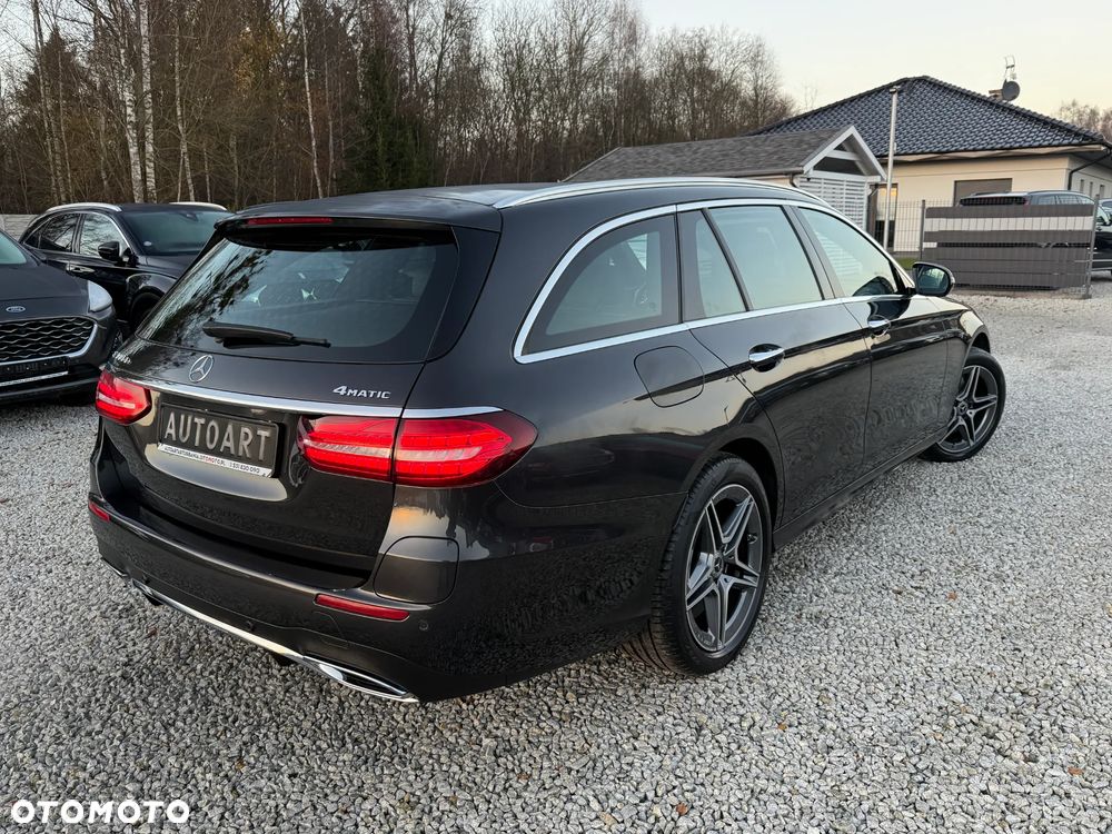 Mercedes-Benz Klasa E 300 de PHEV 4-Matic AMG 9G-Tronic - 15