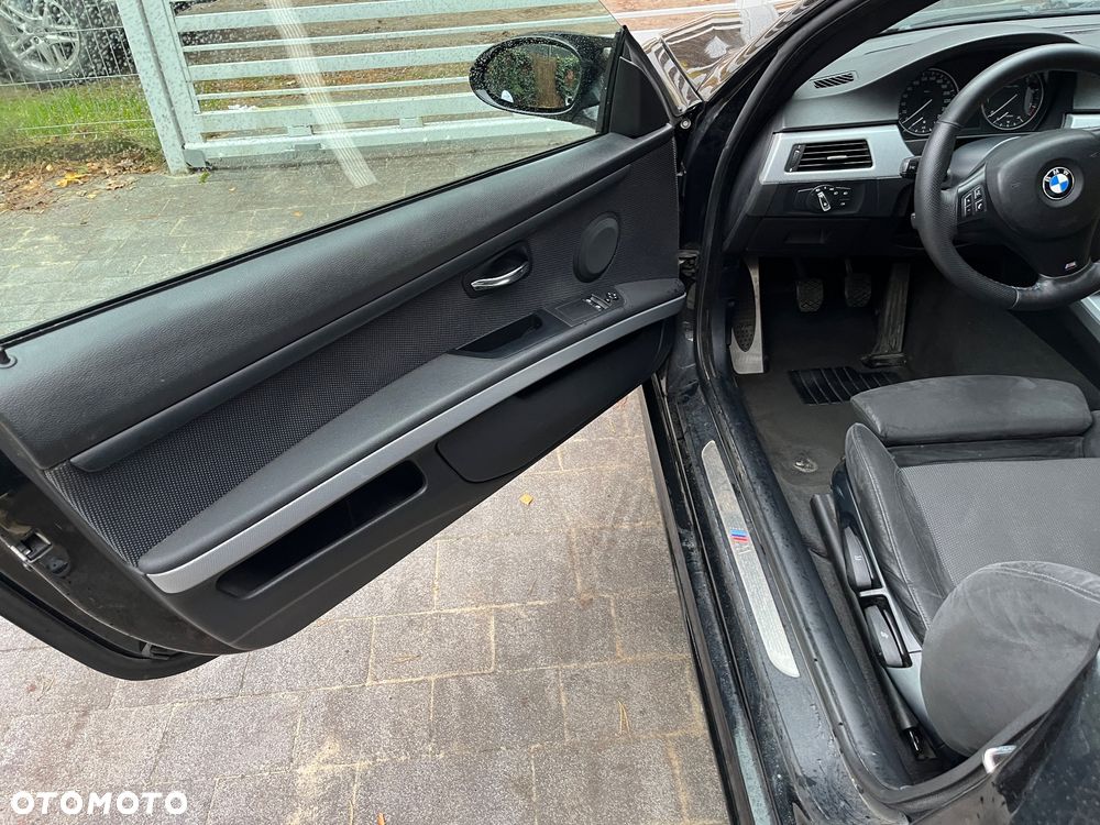 BMW Seria 3 325i - 13