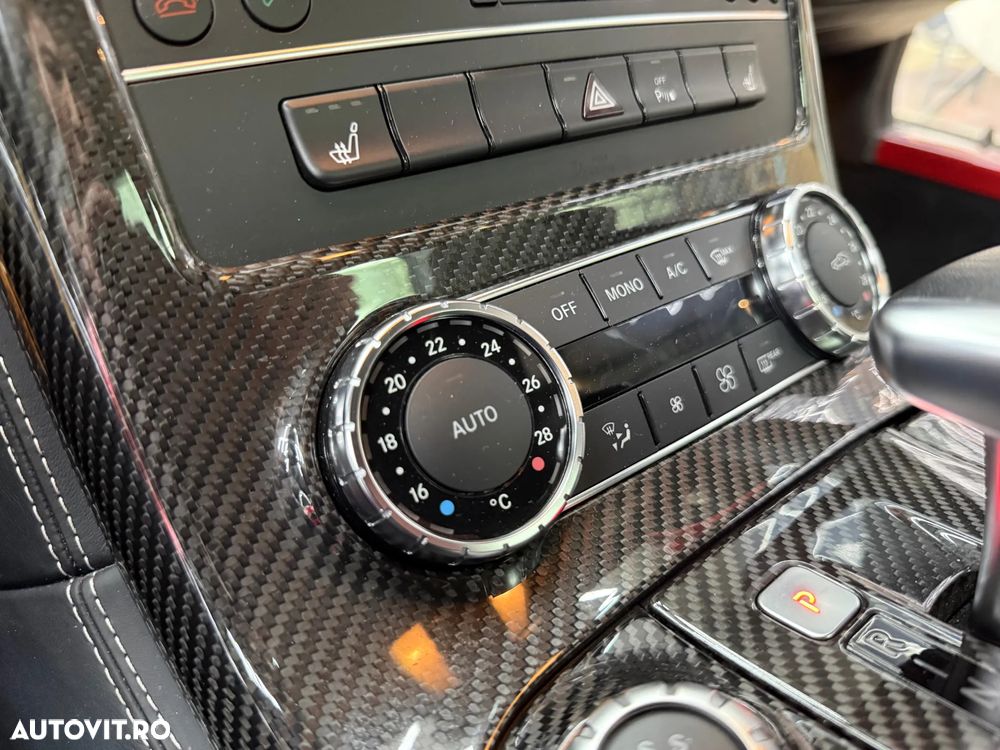 Mercedes-Benz SLS SPEEDSHIFT DCT - 19