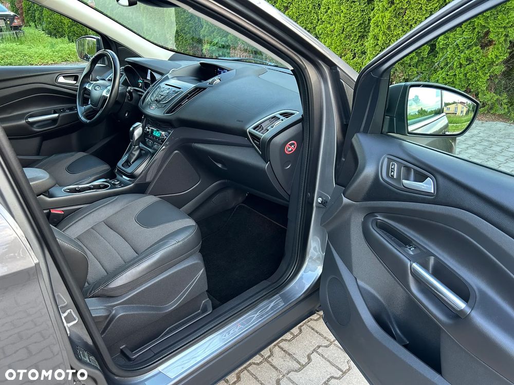 Ford Kuga 2.0 TDCi Titanium MPS6 - 24