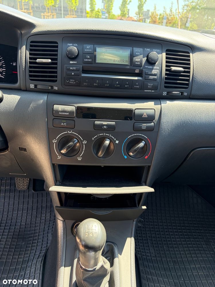 Toyota Corolla 1.4 VVT-i Luna - 23