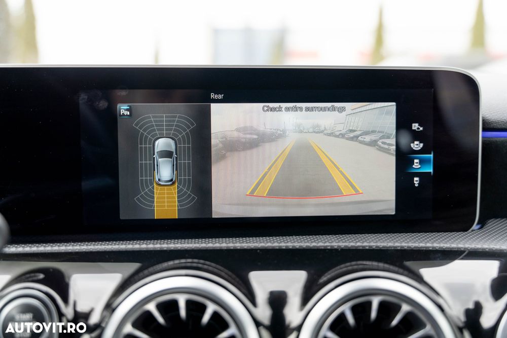 Mercedes-Benz A 220 ver-d-7g--dct - 23