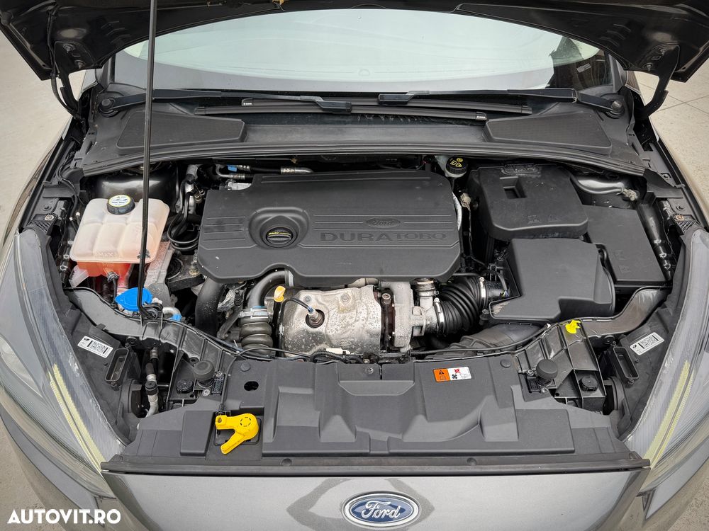 Ford Focus - 22