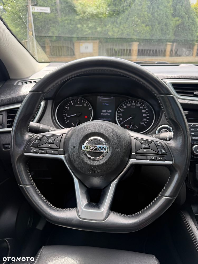 Nissan Qashqai 1.6 DIG-T Tekna+ - 19