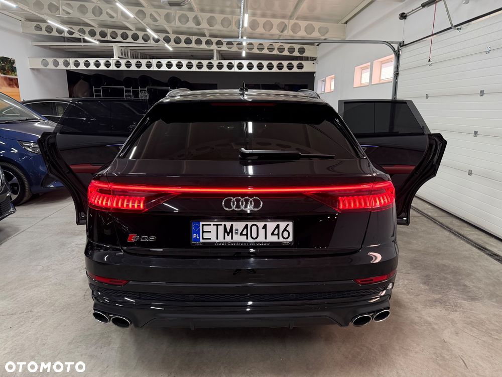 Audi SQ8 - 18