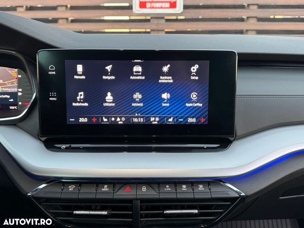 Skoda Octavia Combi 2.0 TDI Sportline - 17