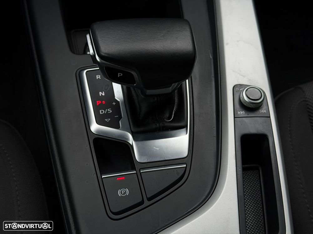 Audi A4 Avant 35 TDI Advanced S tronic - 43