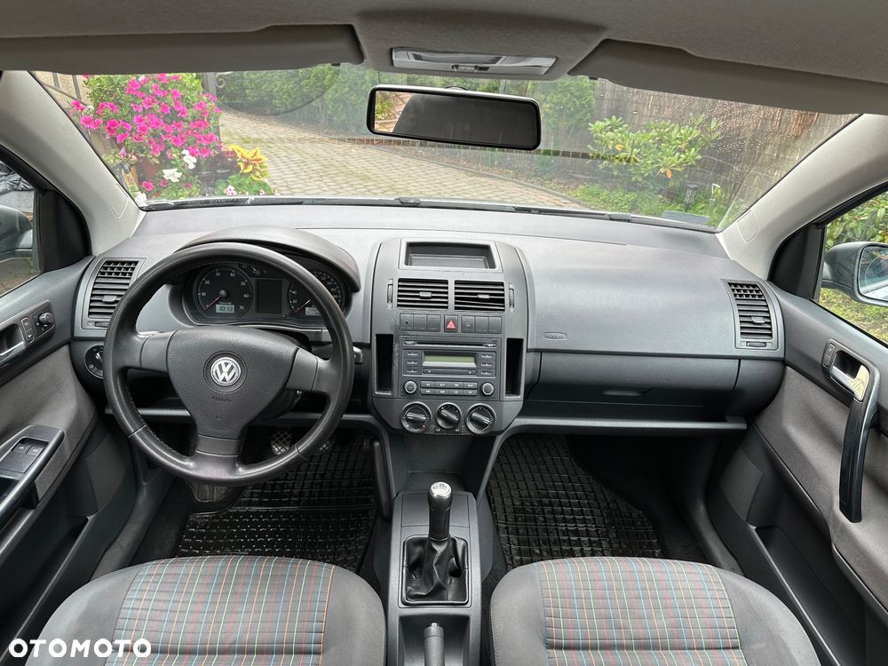 Volkswagen Polo 2007 photo 3