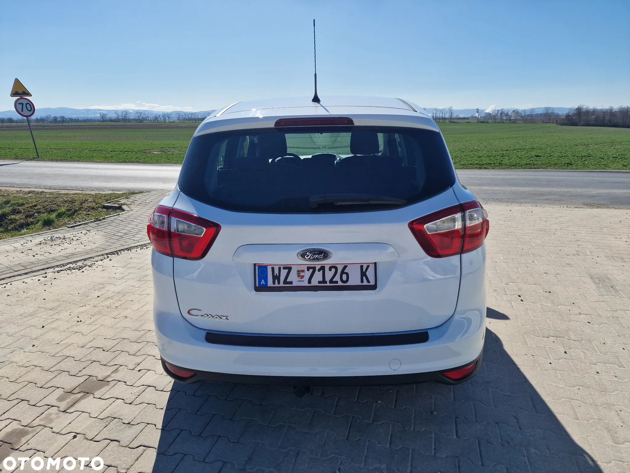 Ford C-MAX 1.6 TDCi Ambiente - 10