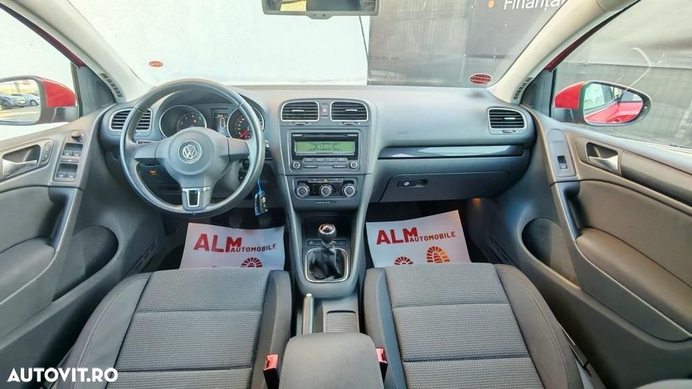 Volkswagen Golf - 3