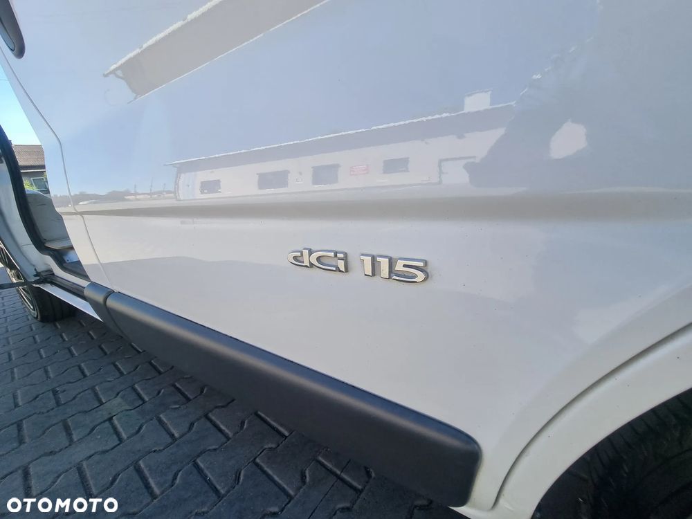 Renault Trafic - 13
