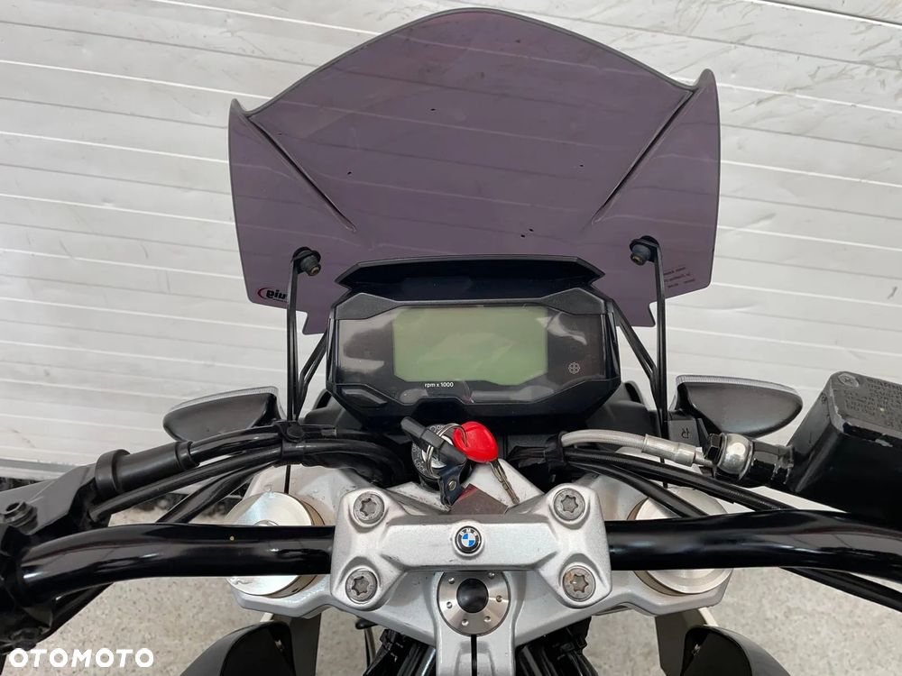 BMW G - 10