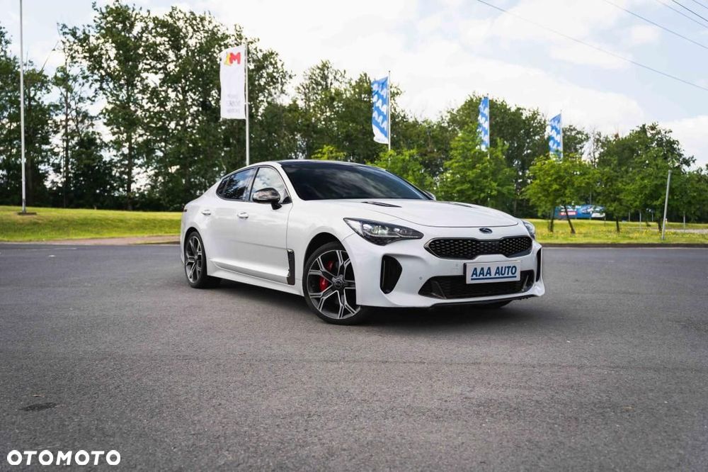 Kia Stinger - 5