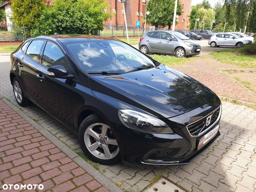 Volvo V40 D2 Summum - 10