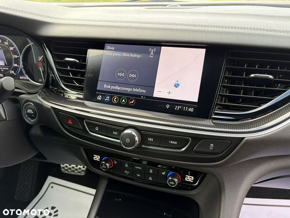 Opel Insignia - 11