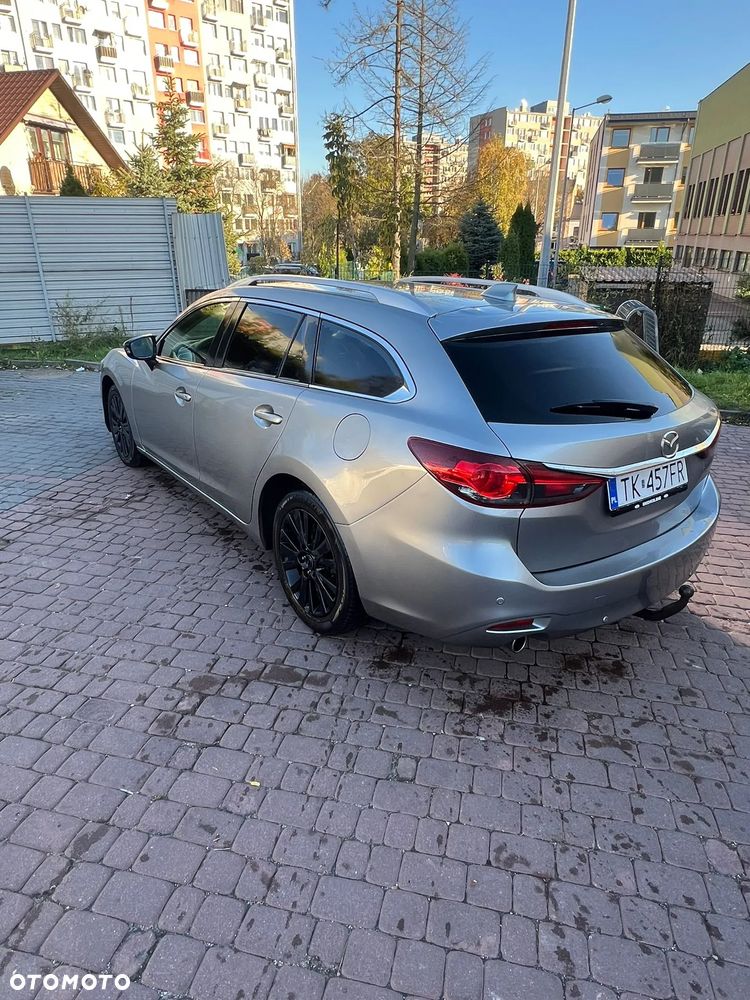 Mazda 6 - 12