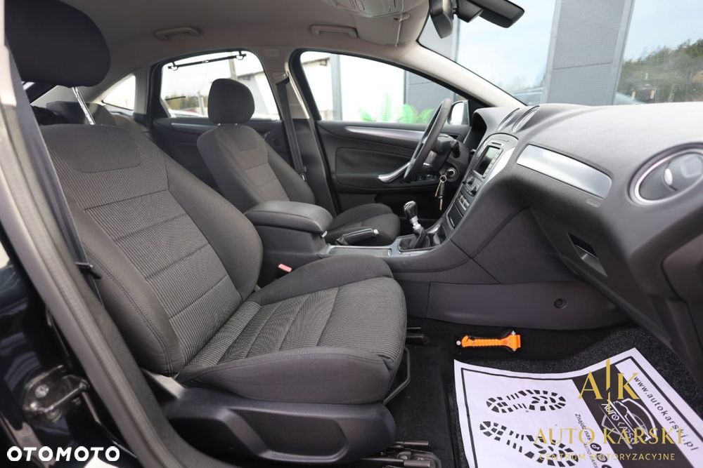 Ford Mondeo 1.6 T Titanium - 36