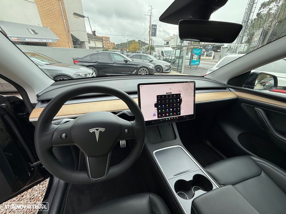 Tesla Model Y Performance Tração Integral - 11