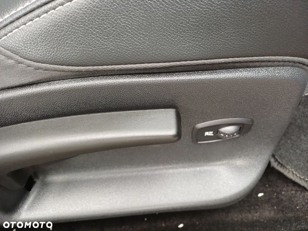 Renault Megane 1.4 16V TCE Bose Edition - 13