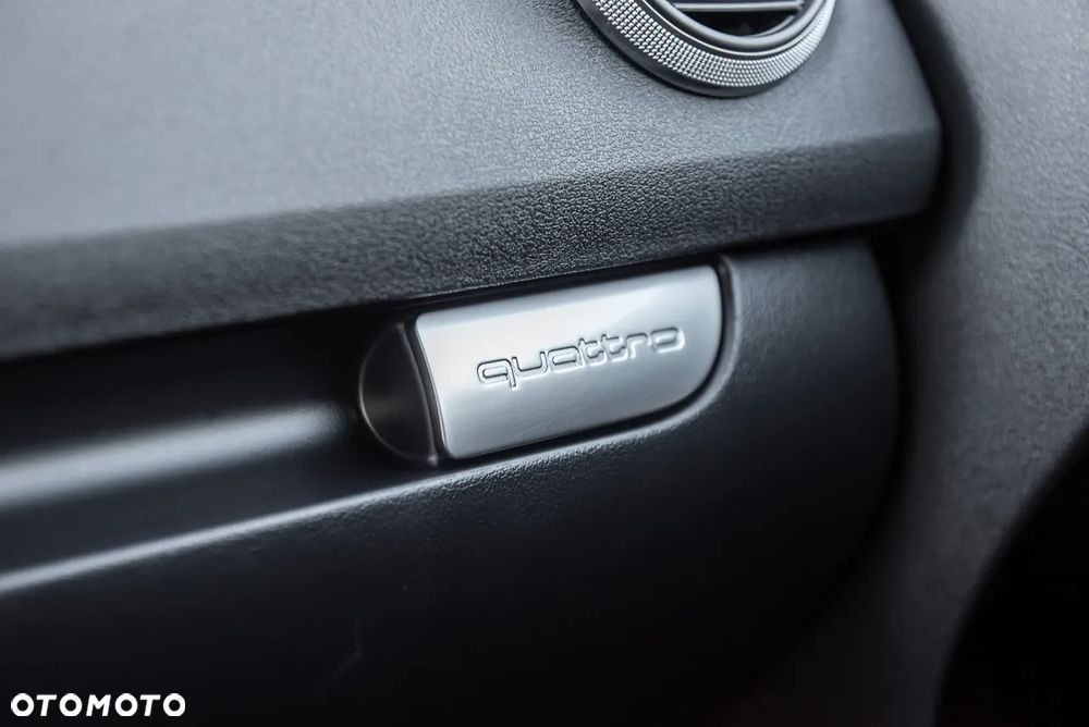 Audi S3 2.0 TFSI Quattro S tronic - 25