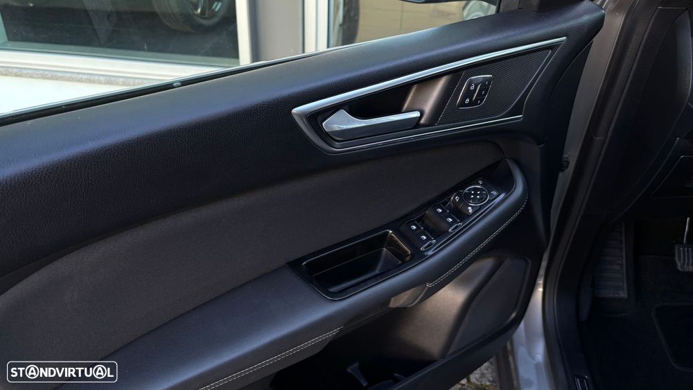 Ford S-Max 2.0 TDCi Titanium - 10