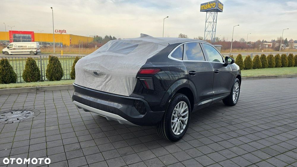 Audi Q3 Sportback - 5