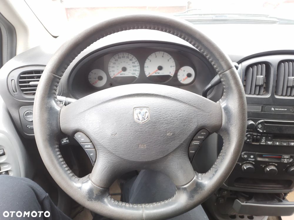 CHRYSLER GRAND VOYAGER IV 04-08 3.8 MPFI SXT - RADIO PBE - 19