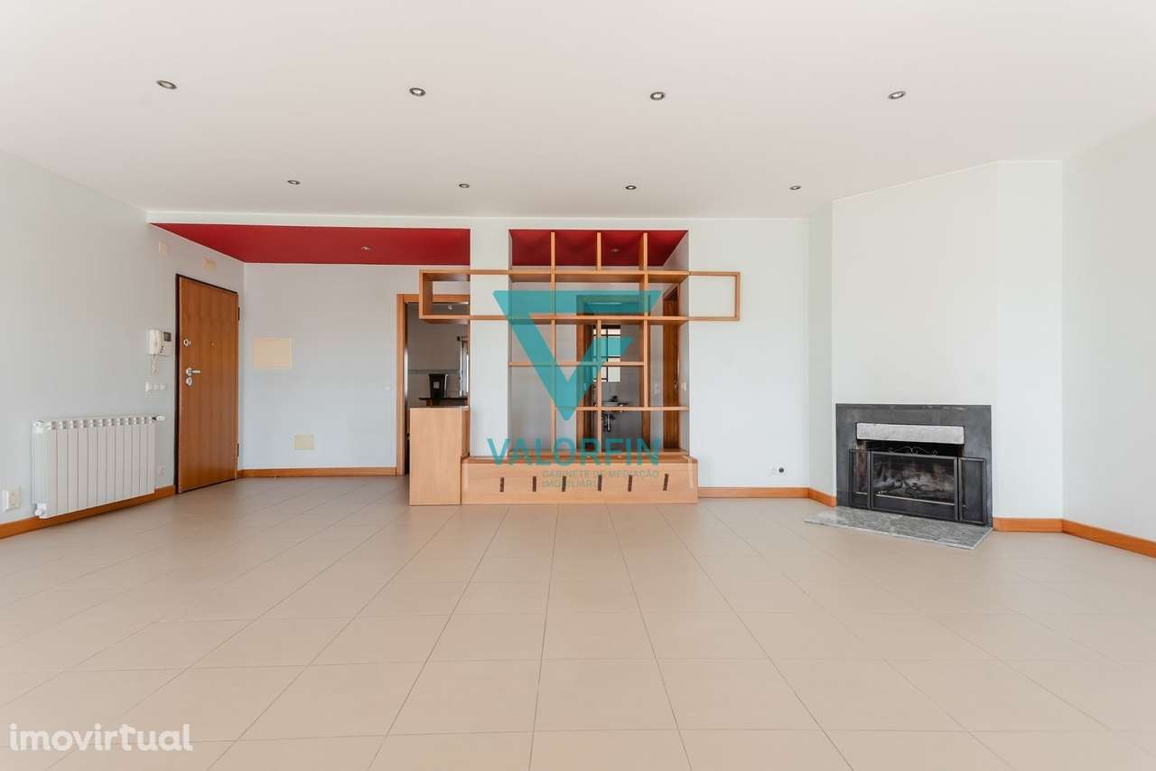 APARTAMENTO T3 com vista para o Mosteiro da Batalha - Grande imagem: 4/24