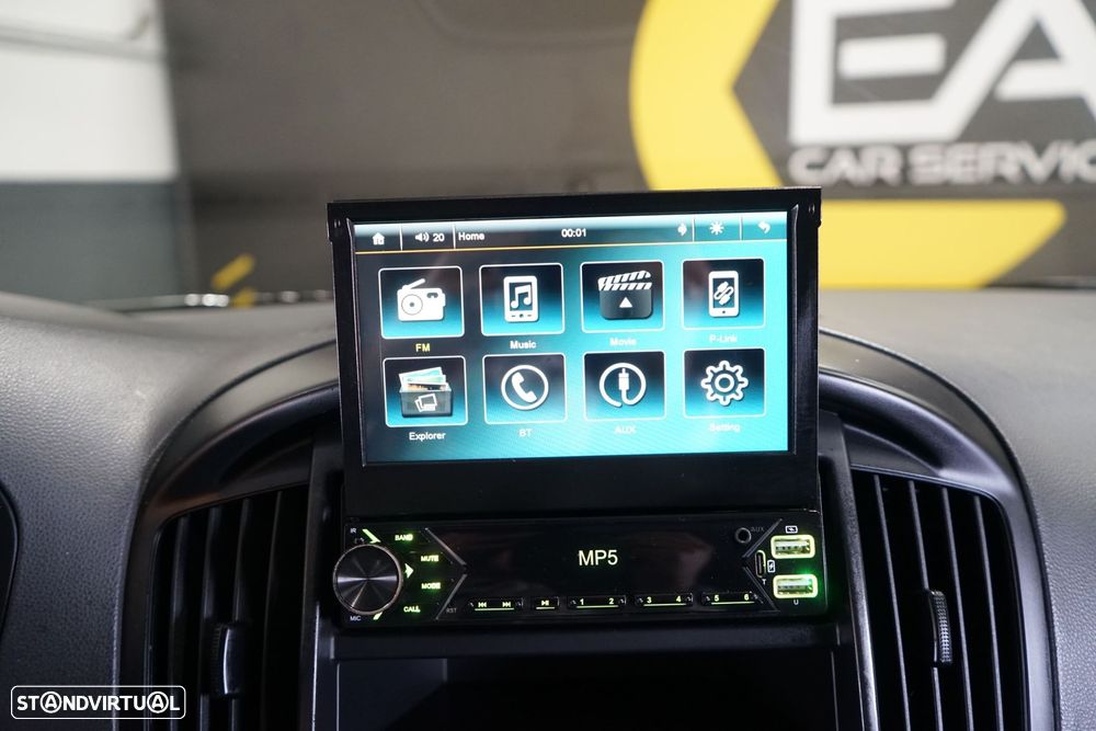 Hyundai H-1 2.5 CRDi Travel Comfort - 24