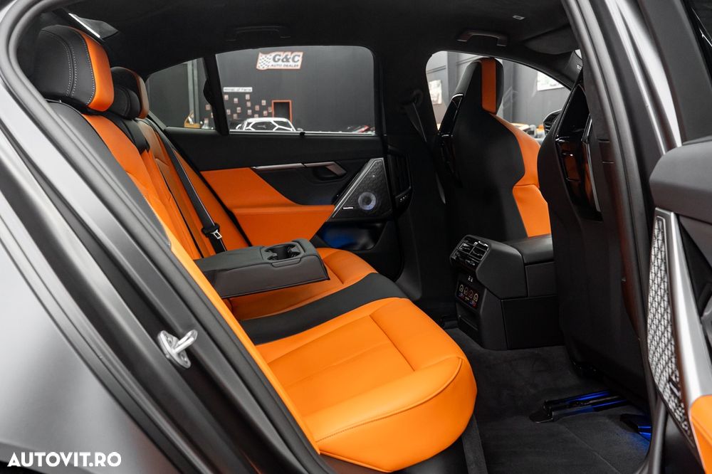 BMW M5 xDrive - 17