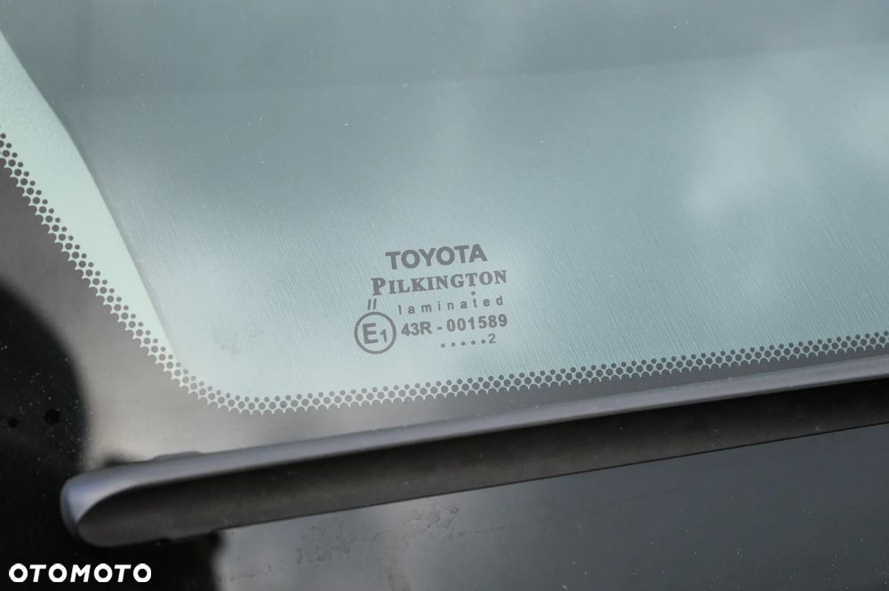 Toyota Yaris 1.33 Prestige - 12